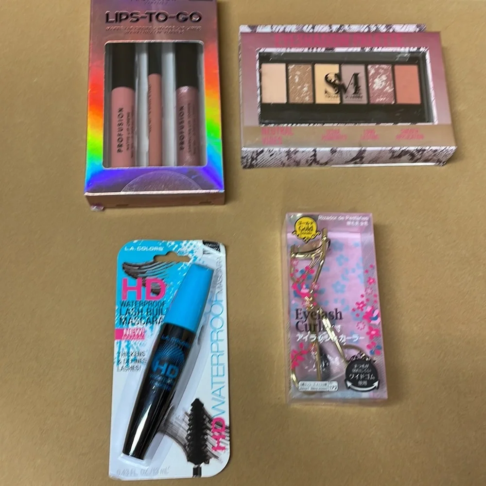 Make up bundle shadow palette, lips to go, waterproof mascara, eyelash curler